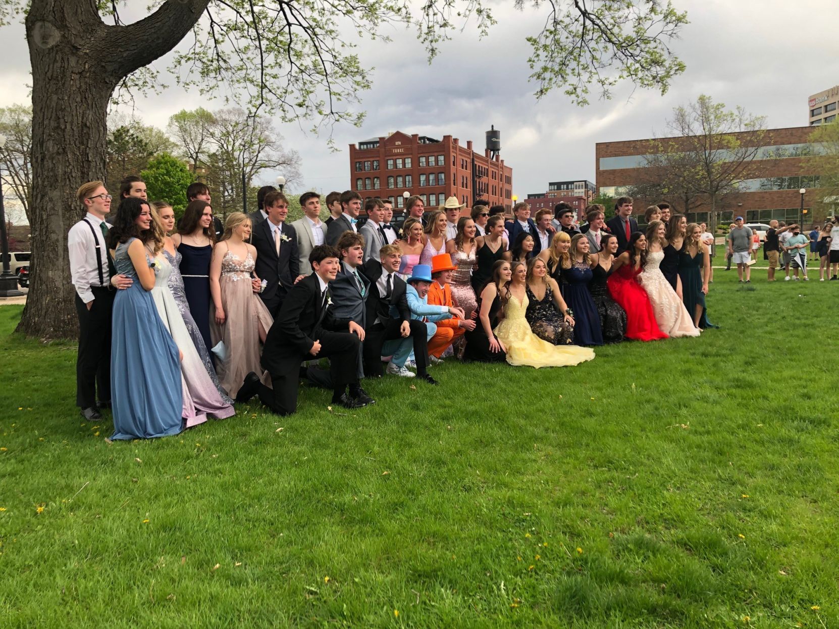 Prom night in the park